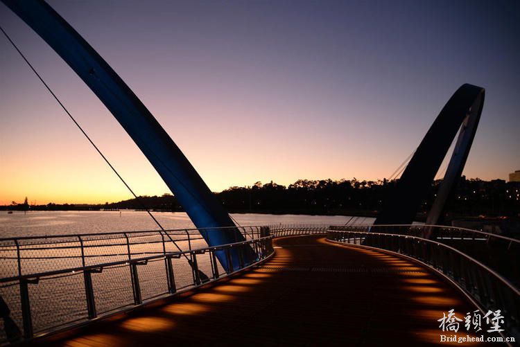 澳洲天鹅河桥 (5).jpg