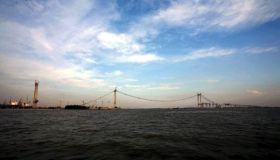 施工中的广州黄埔大桥