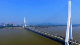 湖北两座世界级桥梁之一——鄂东长江公路大桥
