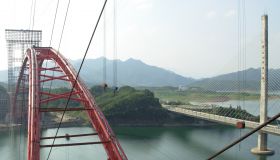 欣赏一下安徽太平湖大桥（新旧双桥）