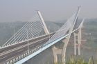 索辅梁桥——新型的桥梁设计理念