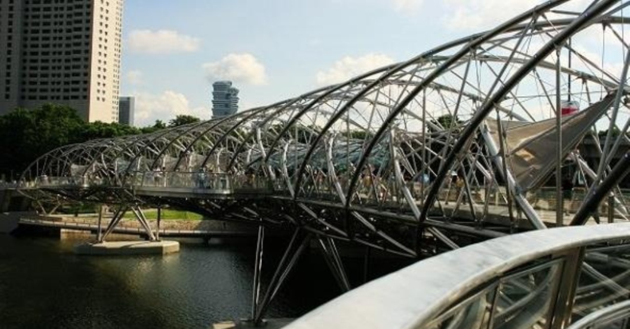 新加坡滨海湾双螺旋大桥（Double Helix Bridge）