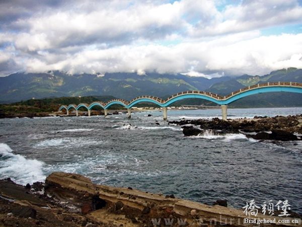 台湾台东成功三仙台步行跨海大桥2.jpg