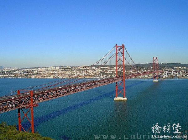 25 de Abril Bridge 3.jpg