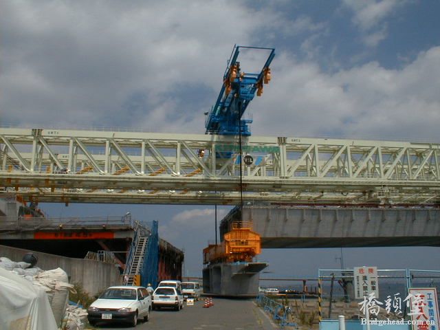 Segt Erection1.jpg