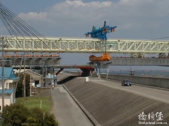 Segt Erection2.jpg