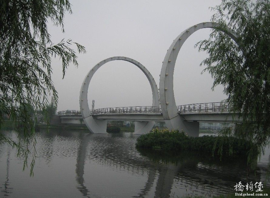 060.jpg
