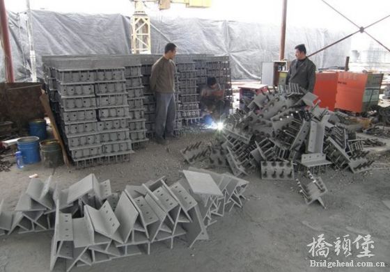 161840ixv71apg1q7apam5.jpg