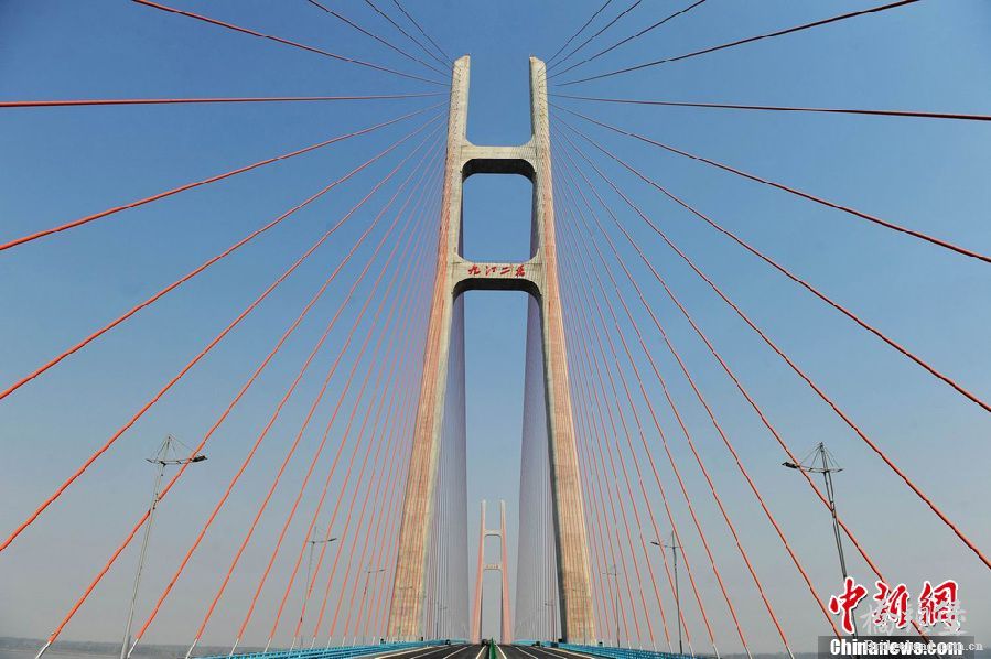132837445_111n.jpg