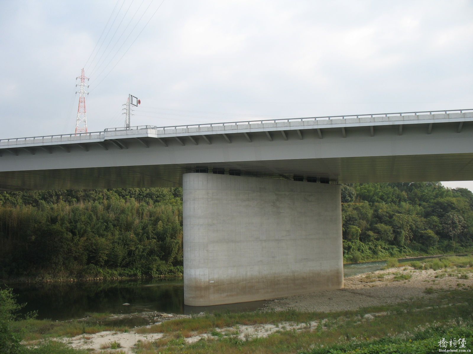 135908eppurnuana9k3hmh.jpg