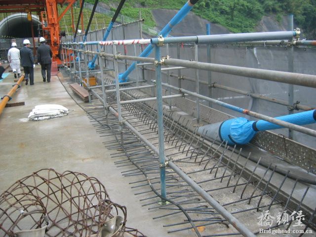 135925hkvsosw9ssowwk2p.jpg