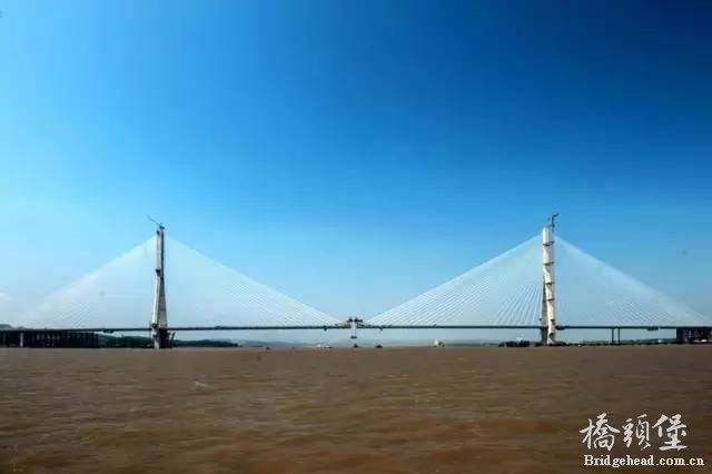 望东长江大桥 (12).jpg
