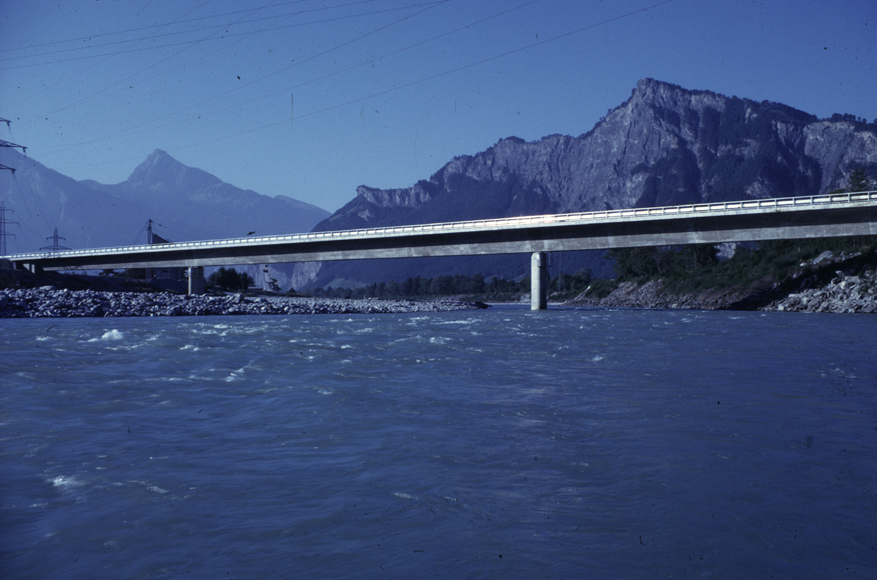 Rhine-Bridge Bad Ragaz.jpg