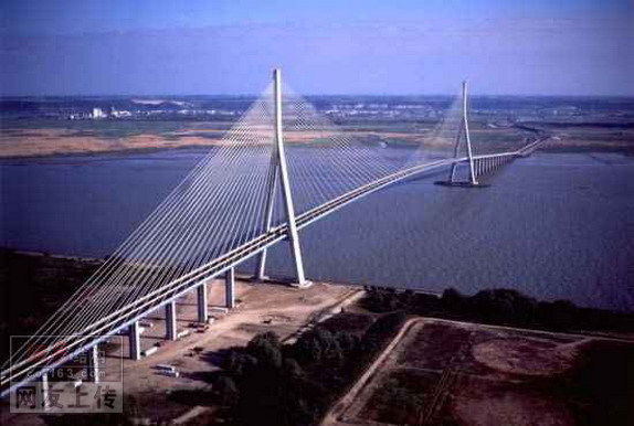 251_78657_4e8e65d92650203.jpg