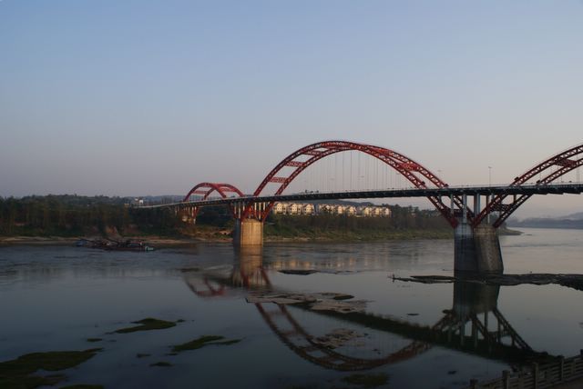 重庆合川东渡嘉陵江大桥2.jpg
