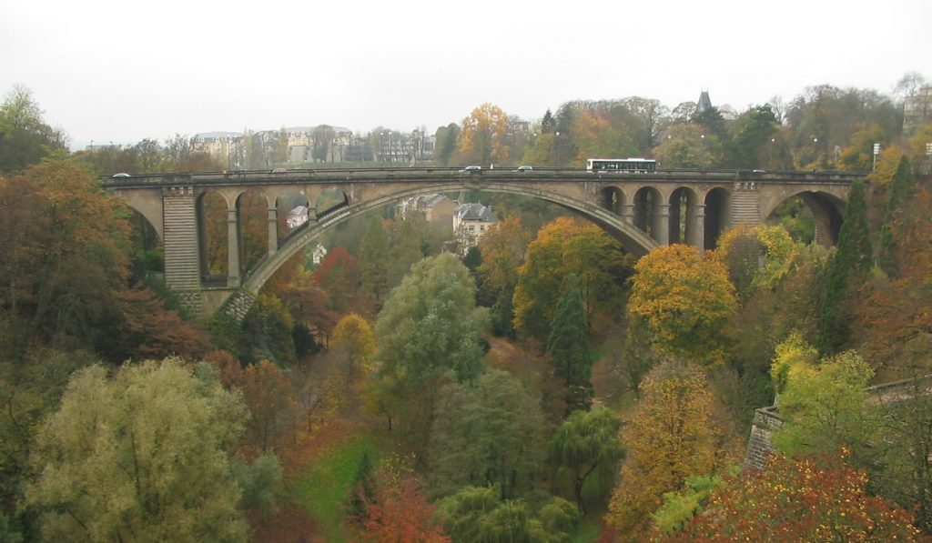 卢森堡阿道夫大桥（Pont Adolphe）