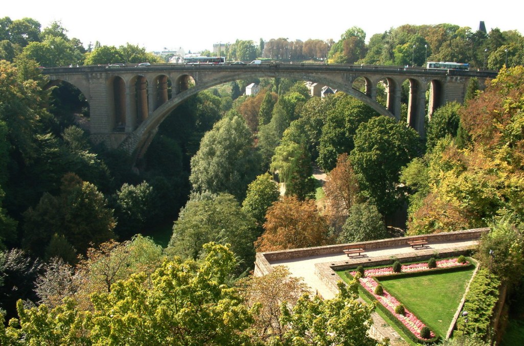 卢森堡阿道夫大桥（Pont Adolphe）