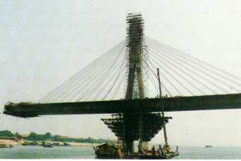North Bridge over Xiangjiang3.jpg
