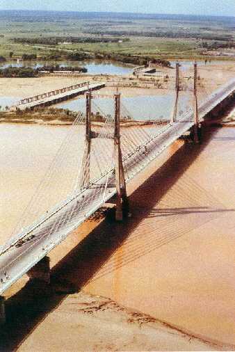 Jinan Bridge over Yellow River2.jpg