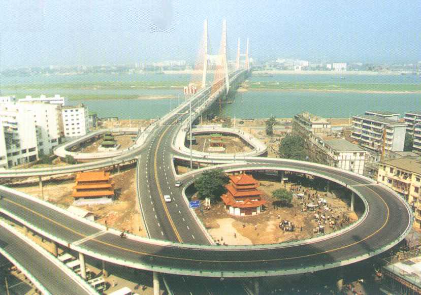 The New Bayi Bridge over Ganjiang2.jpg