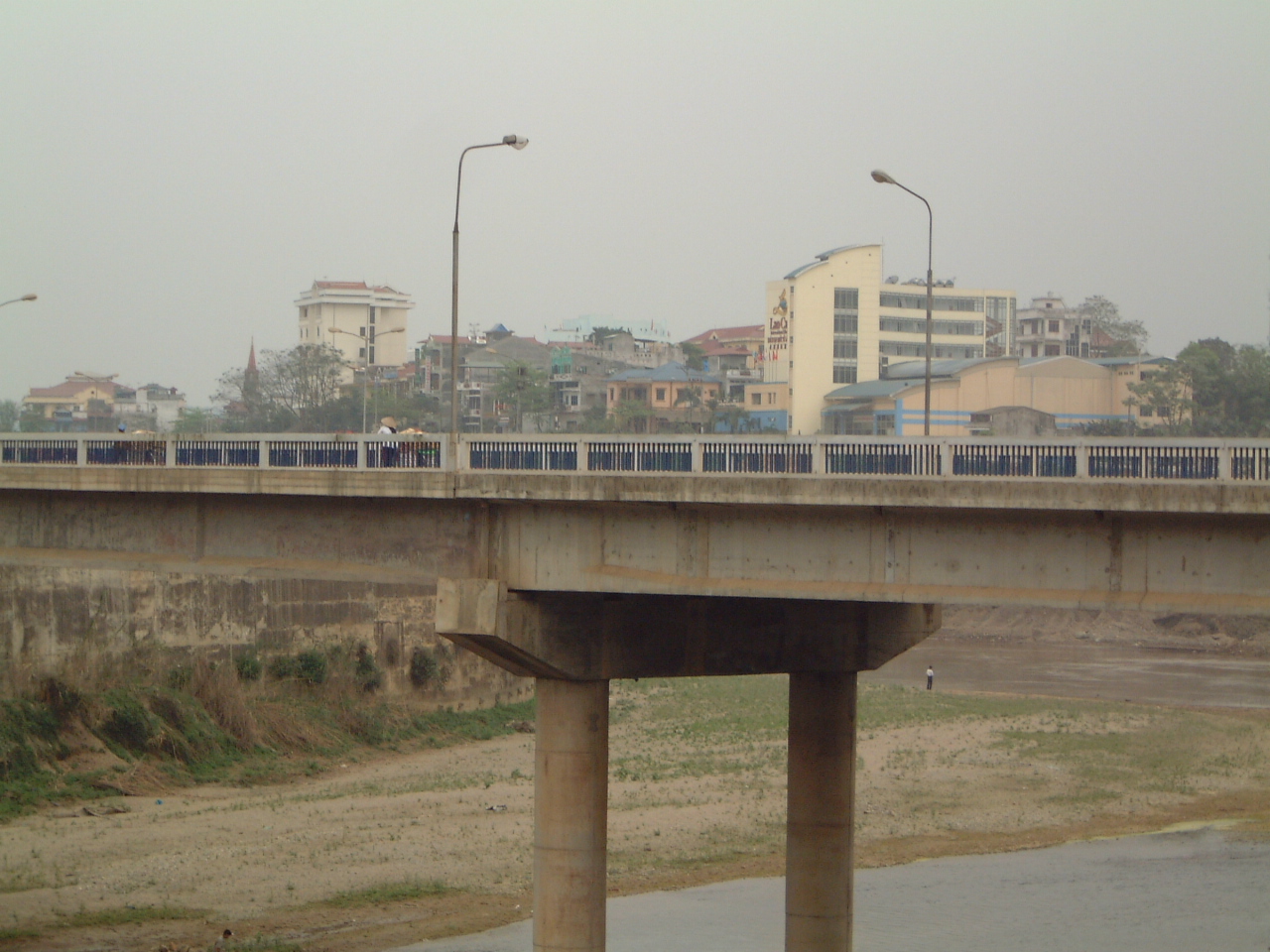 中越河口公路桥2.jpg
