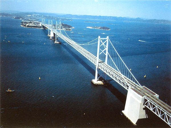 日本南备赞大桥.jpg
