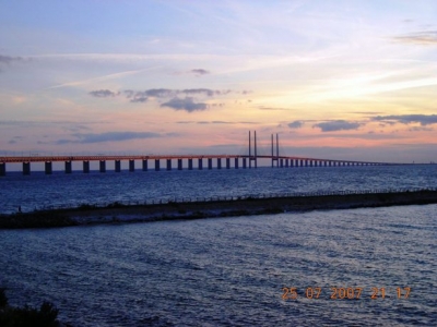 厄勒海峡大桥1.jpg