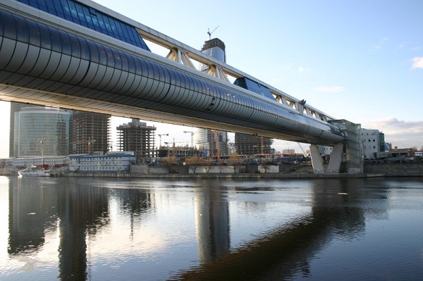 Bagration bridge, Moscow3.jpg