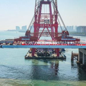 全桥预制装配化跨海大桥厦门翔安大桥主桥合龙
